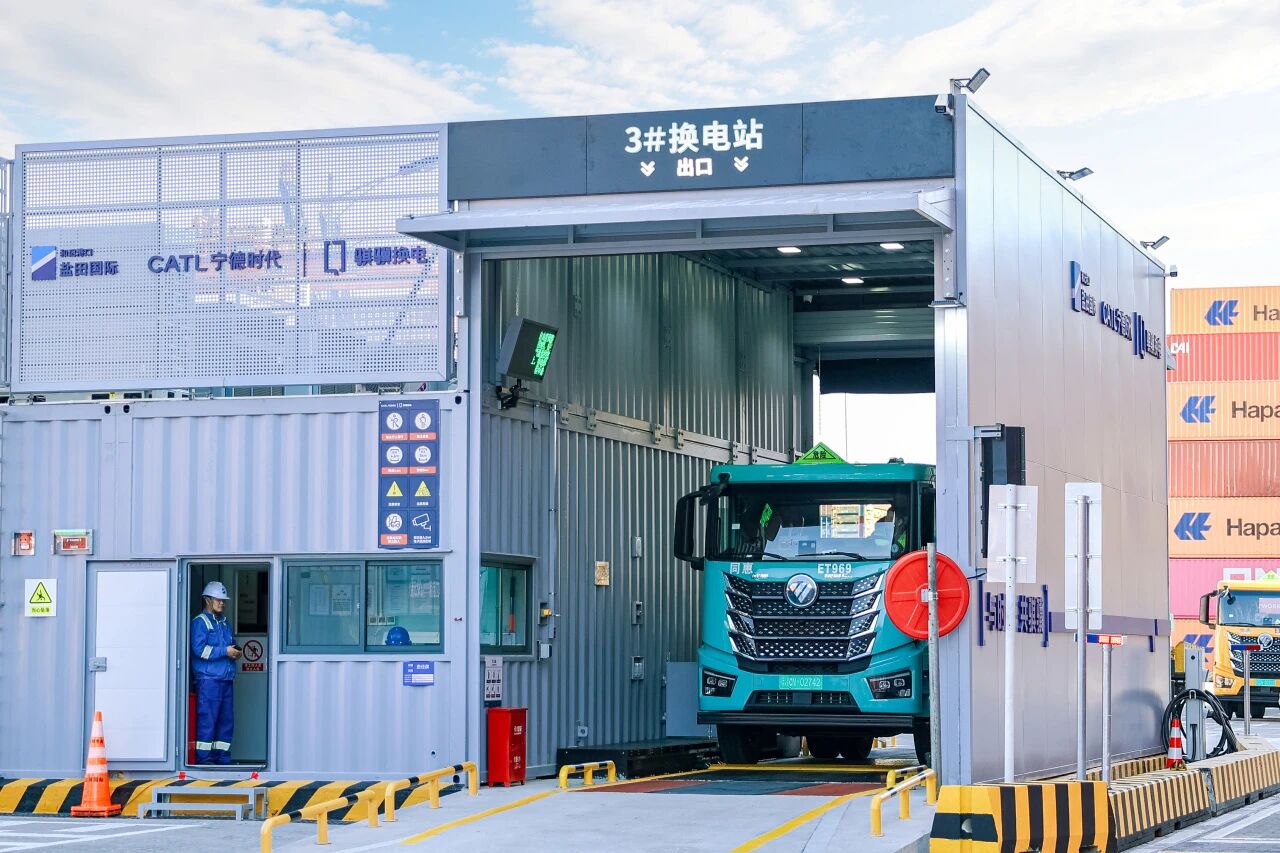 “大卡车”换电更香？宁德时代换电业务持续扩张，乘用车技术普及仍有难题