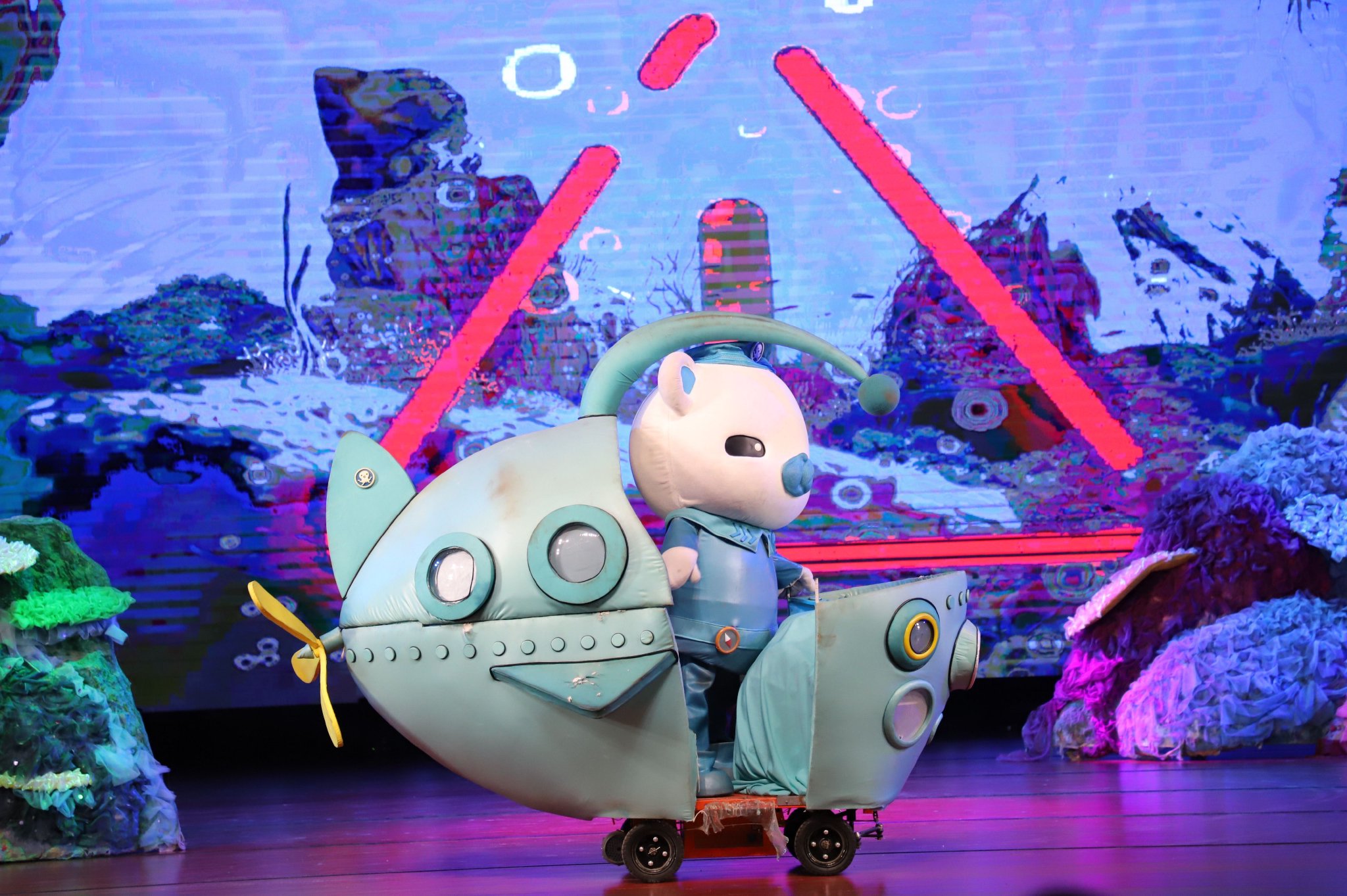 《海底小纵队之东海救援》剧照。魏州大剧院供图