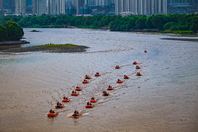 甘肃省首次在黄河激流水域开展的实战化演练（甘肃省消防救援总队供图）
