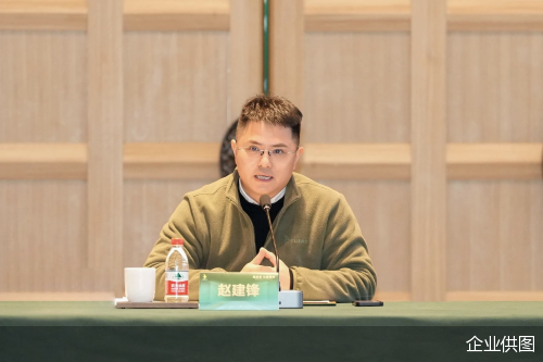 兔宝宝副总经理、饰材销售公司总经理赵建锋