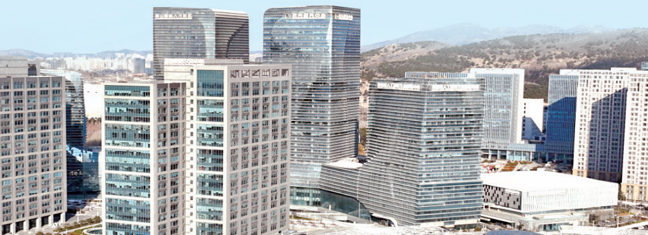 俯瞰青岛市人工智能产业园。 邢志峰 摄