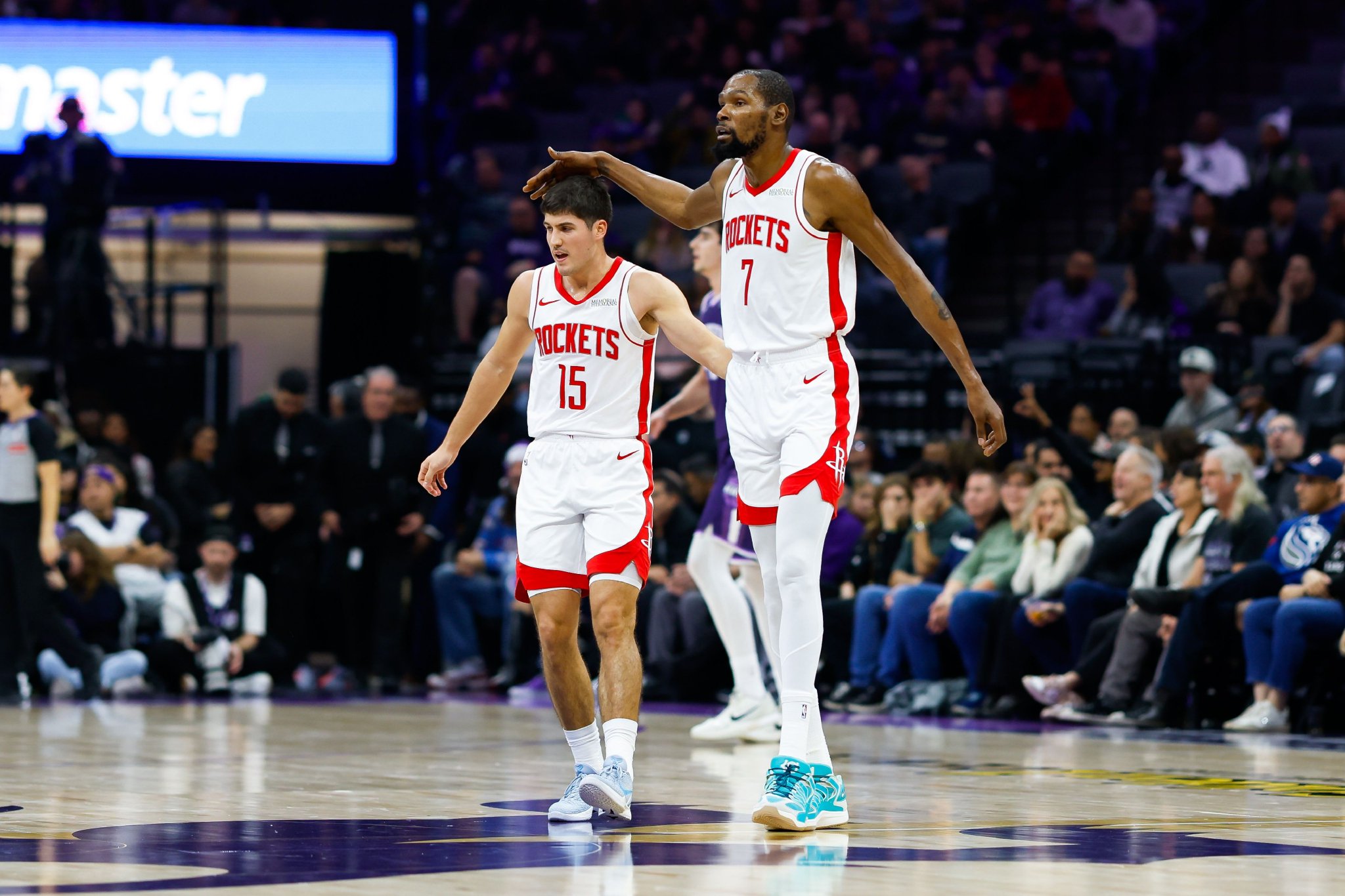 KD：谢泼德会越来越好  我们总说投不进球时仍要集中精神但这很难