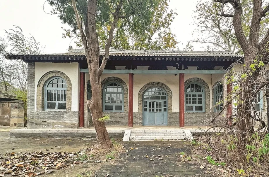 ▲景德馨盐号，建于清末民初，是盐湖周边现存最完好的盐贸商号