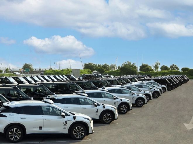 文远知行与优步Uber宣布升级战略合作，拟2027年内在中东部署至少1200辆Robotaxi