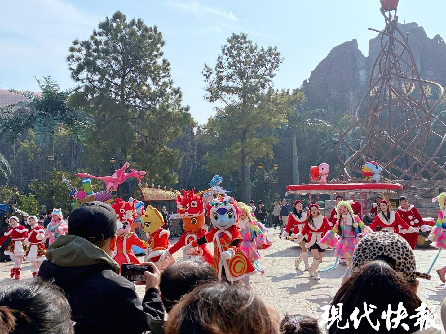 小巡遊吸引眾多遊客