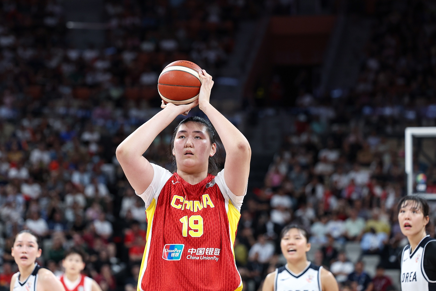 宫鲁鸣：张子宇刘禹彤不会一块上 一个就够慢了 两个上就走着打了