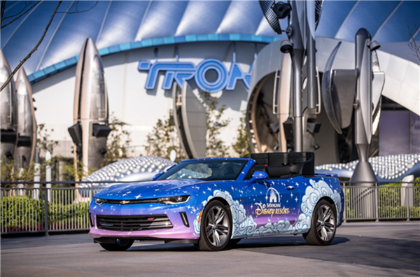 大黄蜂要被换？网友曝光上海迪士尼新头车 别克至境世家接棒