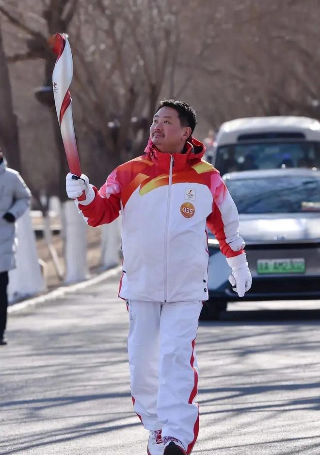 2036亿港元！海归博士造芯片，20年干到全球第一，澜起科技刚刚IPO了