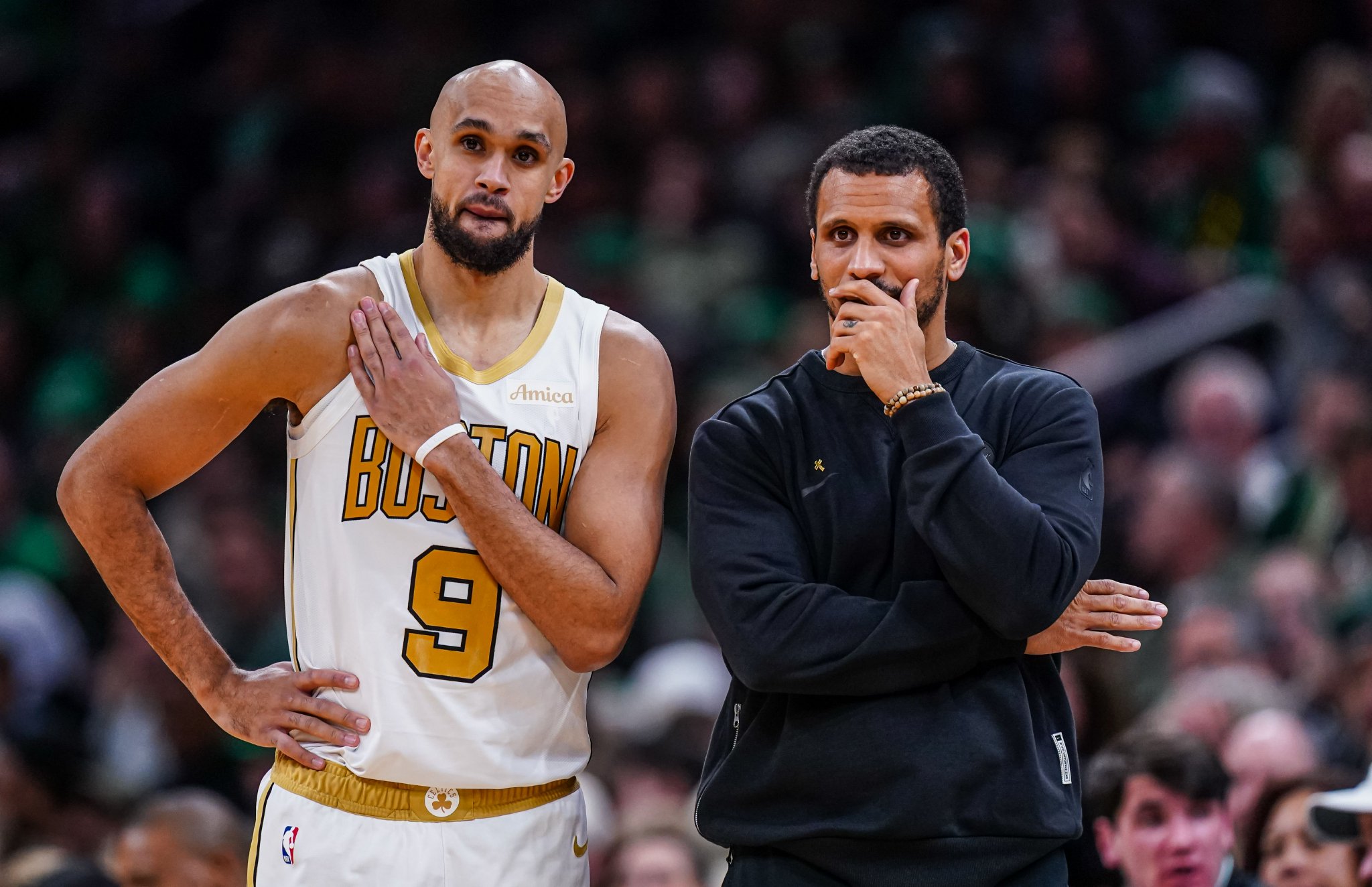 詹姆斯：要高度赞扬马祖拉的执教 他为绿军球员注入了自信心