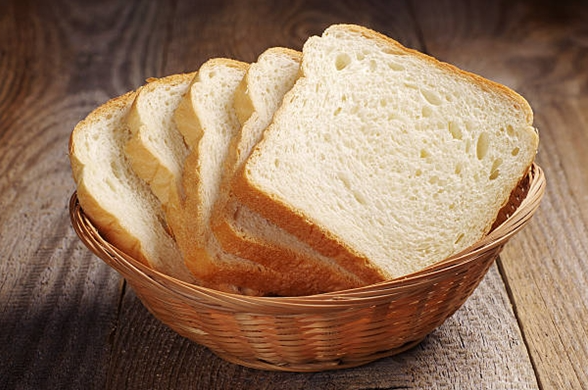 买到2026年3月1日产面包 商家赔偿：打印错误已协商解决