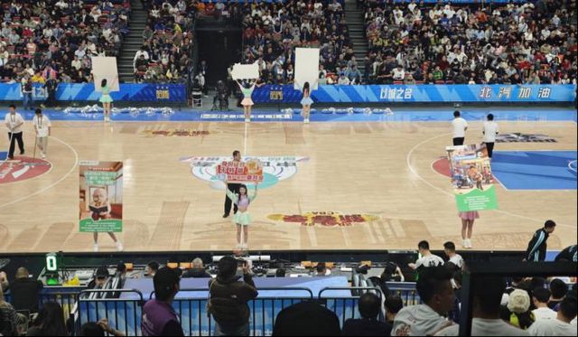 暖心守护，口播普及金融保险知识辐射全场