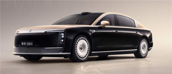 鸿蒙智行迎来最贵车型！江汽集团董事长确认：尊界S800将推出高定版