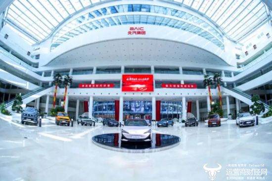 北汽集团董事长张建勇2024年薪酬82.18万 不到上汽集团董事长王晓秋40%