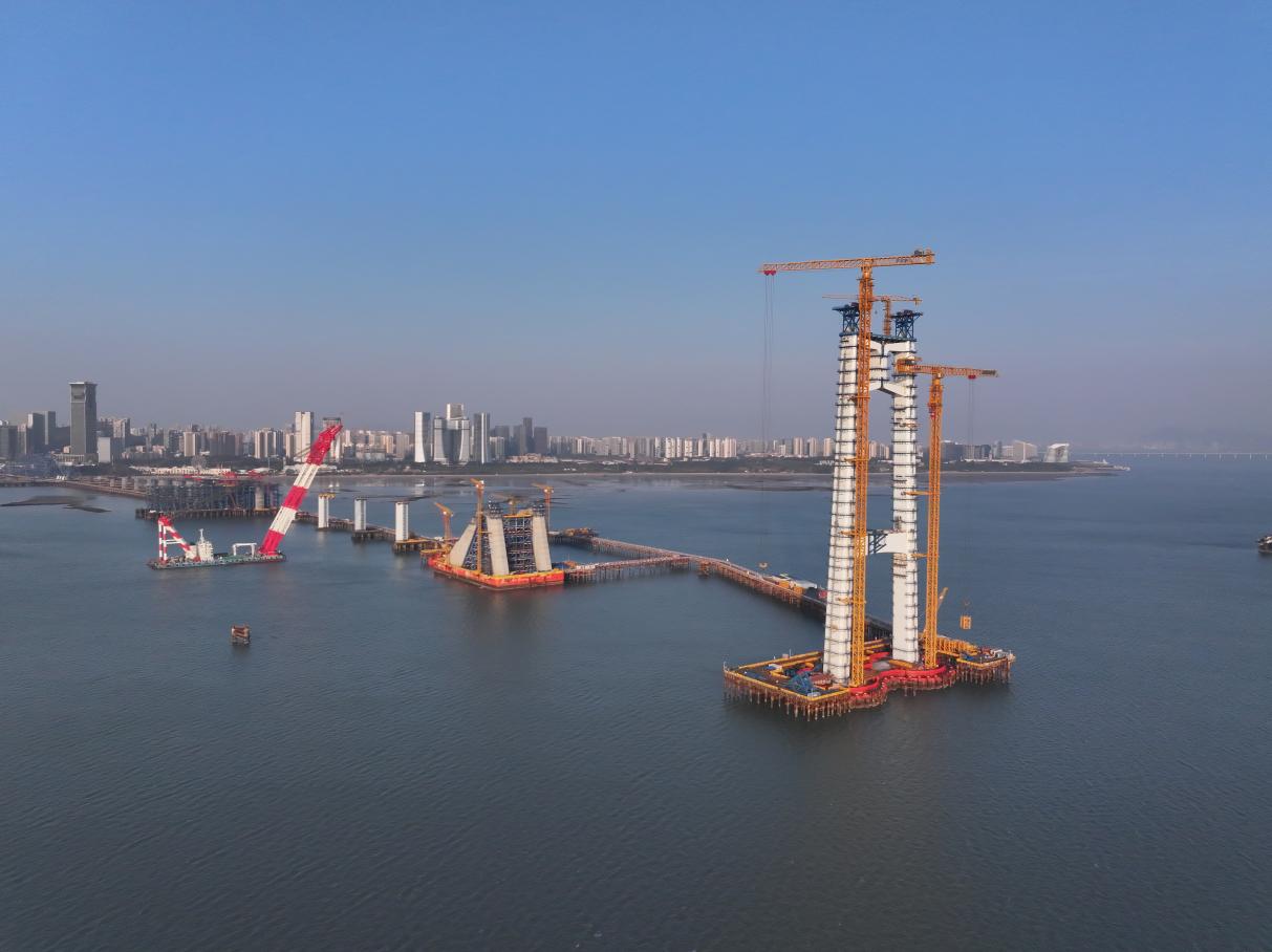 2026年2月，廈金大橋（廈門段）已初具雛形。彭仕洲攝