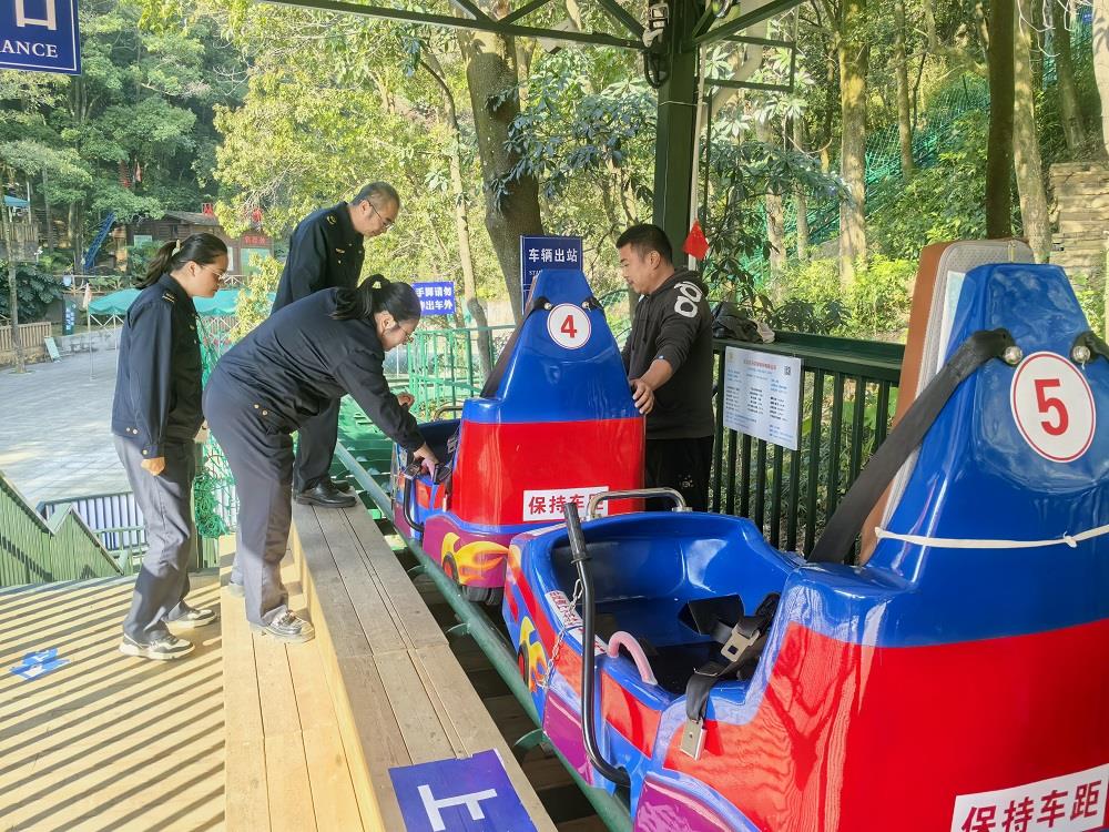 厦门市市场监管局供图