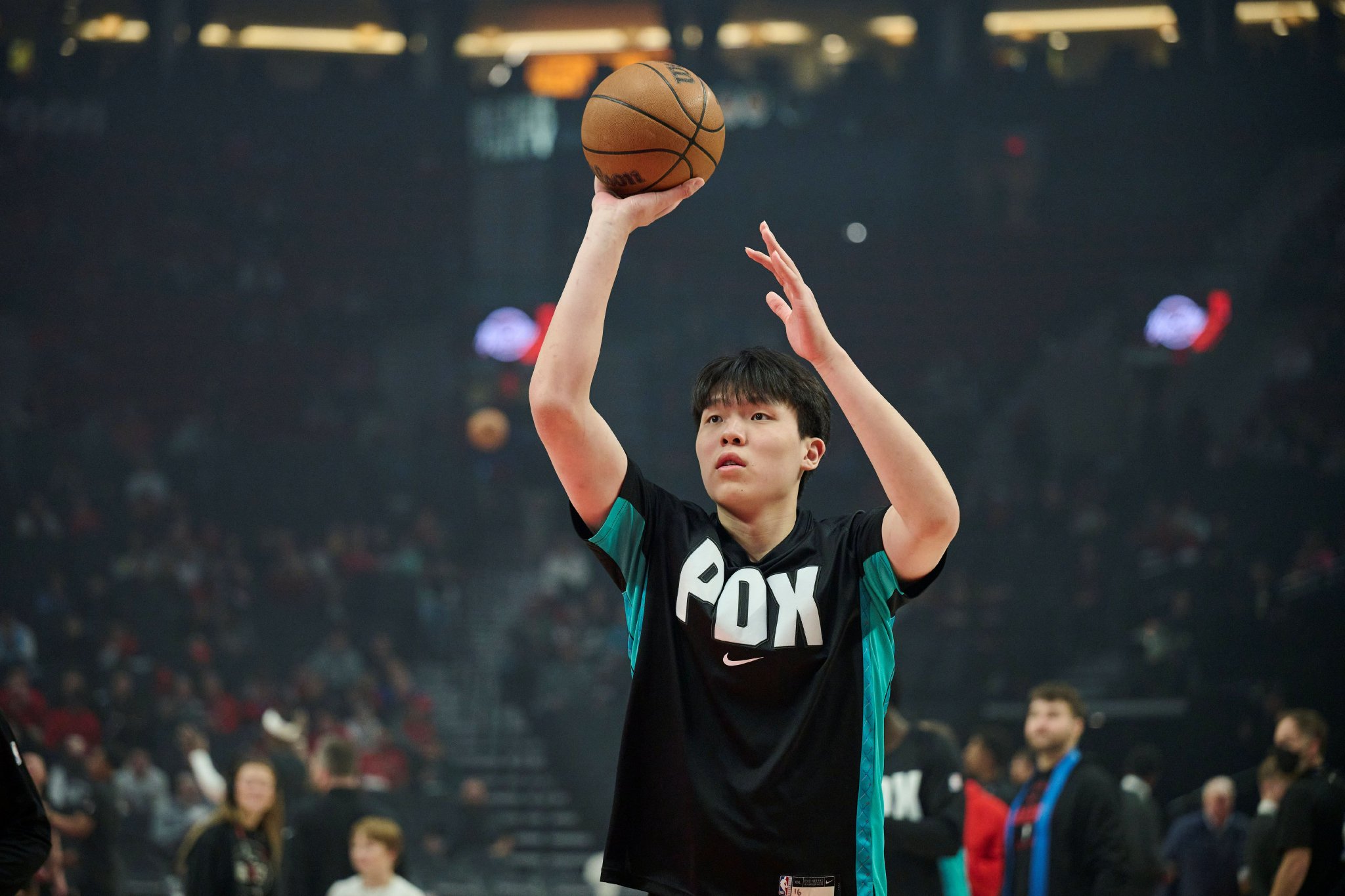 美女记者：不同于其他新秀 杨瀚森还没弄清自己的新秀角色是什么