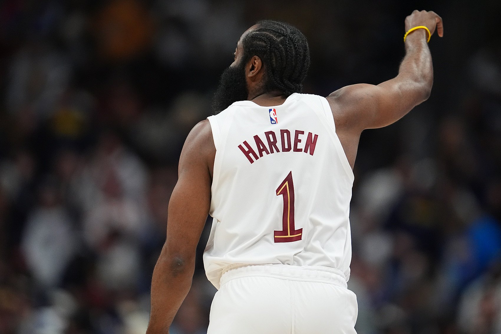 帕森斯：不介意火箭没追哈登 谢泼德和阿门打控卫很出色&还在进步