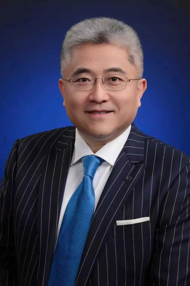梅赛德斯-奔驰中国换帅：李德思接任总裁兼 CEO，段建军离开公司