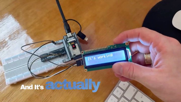 ▲Schematik 的发起人 Samuel Beek,现为 VEED.io 首席产品官