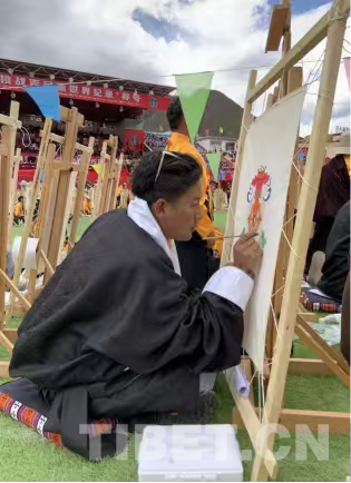 ͼΪ�����п��������Ҽ��������Ļ��Ų�������³��ƿ���������