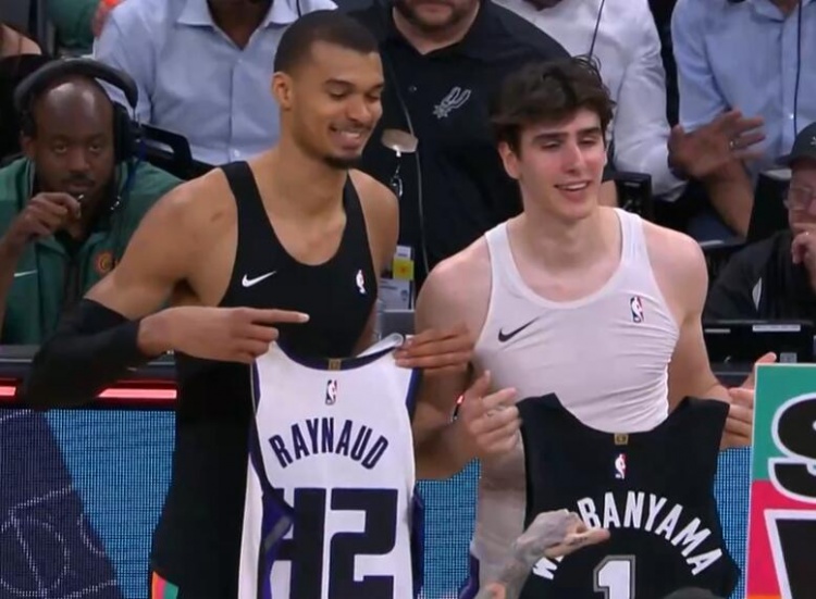 文班：我上次和雷诺交手是2018年的法国U15锦标赛 他就像我兄弟