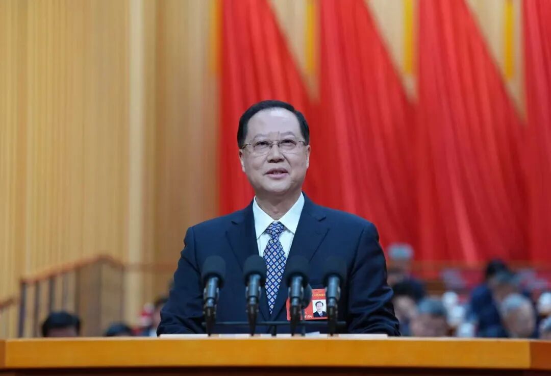 2月3日，湖南省第十四届人民代表大会第四次会议在省人民会堂开幕。省长毛伟明作政府工作报告。湖南日报全媒体记者 刘尚文 摄