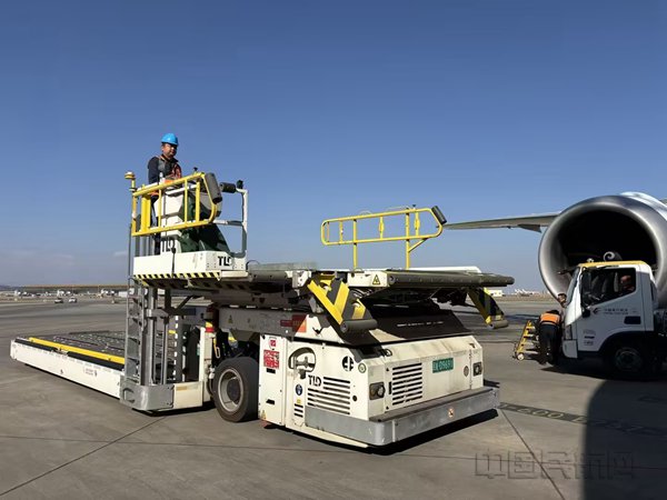 ������ͼƬ���ɶ��������ṩ��