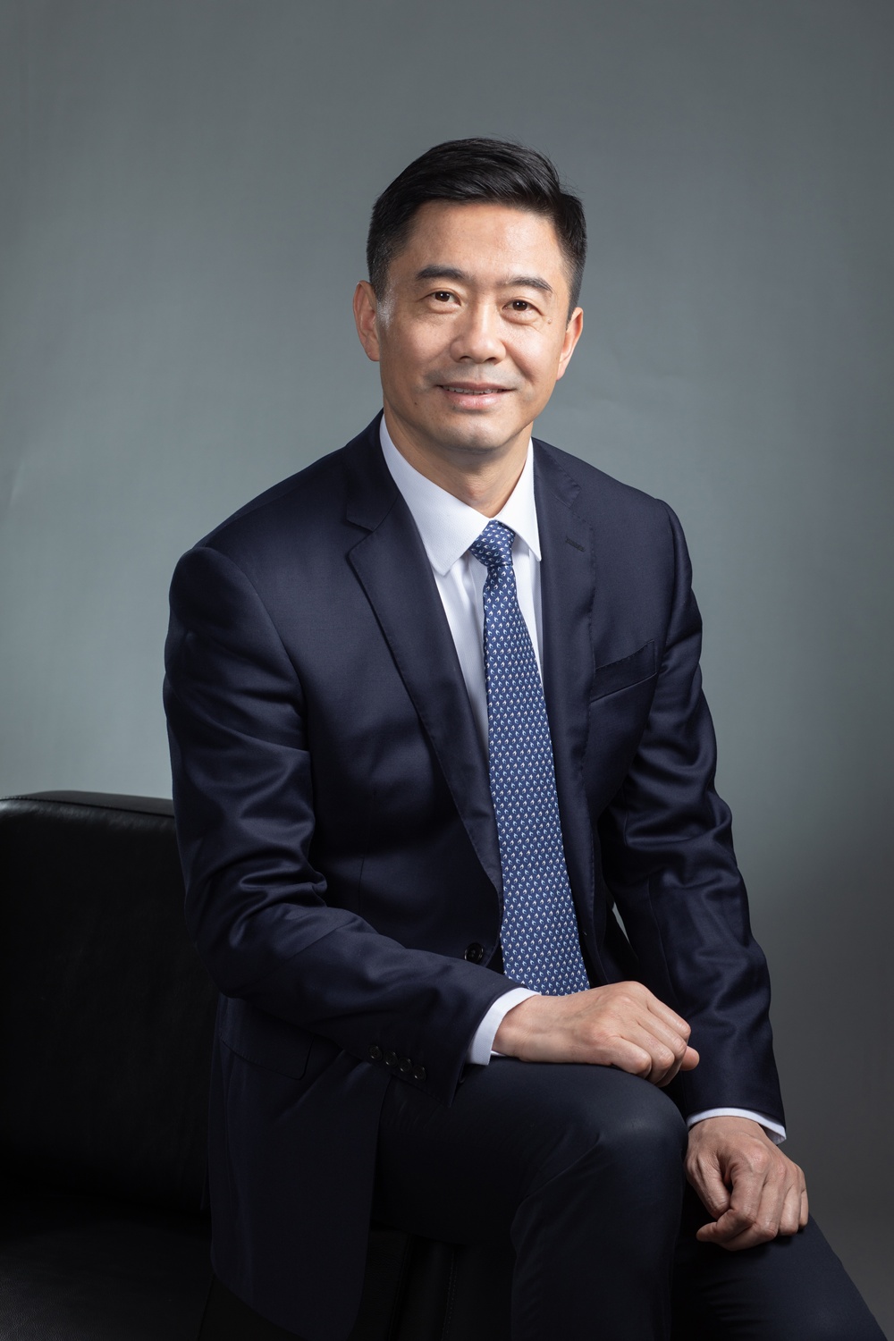 甘当耐心资金，追求利润之上的更高价值——专访上海银行党委书记、董事长顾建忠