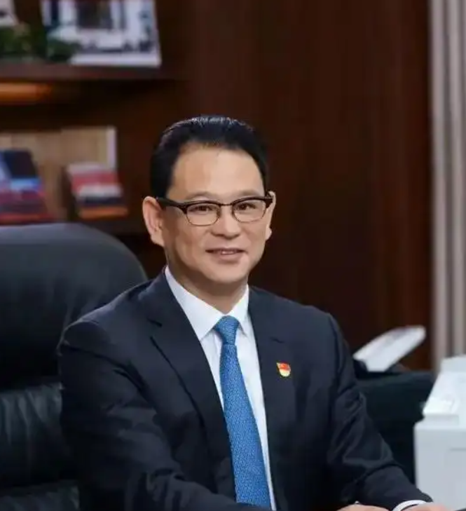 陈海强。据杭州日报