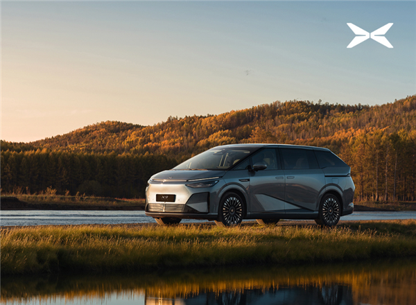 第二代VLA上车 通行效率比肩老司机！2026款小鹏X9纯电版一图看懂