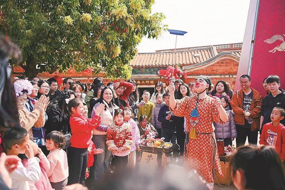 晋江：好戏连台年味浓