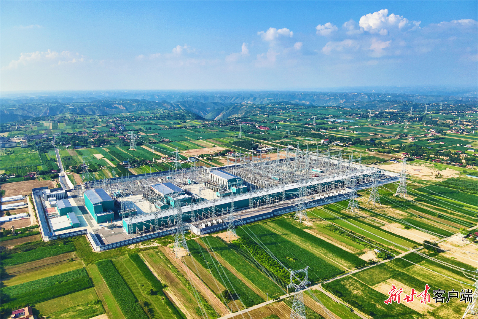 陇电入鲁工程送端——±800千伏庆阳换流站。（资料图）郑朝宁