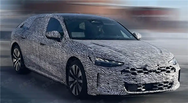 中国特供旅行车来了！上汽奥迪A7L无伪装谍照曝光:巨型黑色包围成焦点