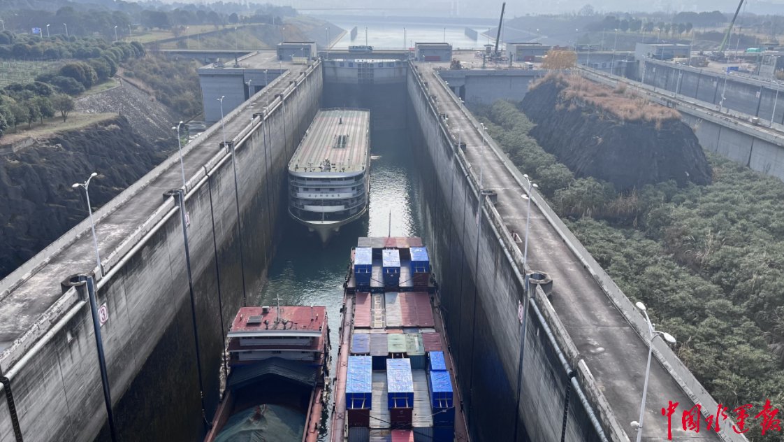 3��4�գ���Ͽ���ߴ�բ����ʵ����������