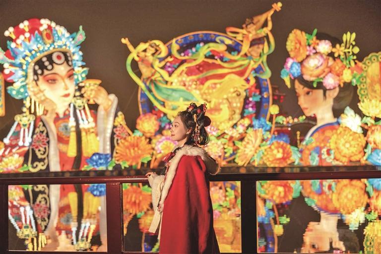 西安年何以“长红”？