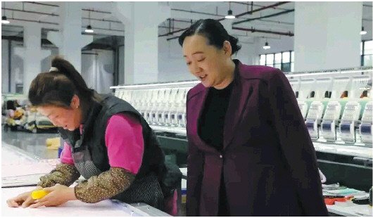 湖南蓝山县委书记走红之后