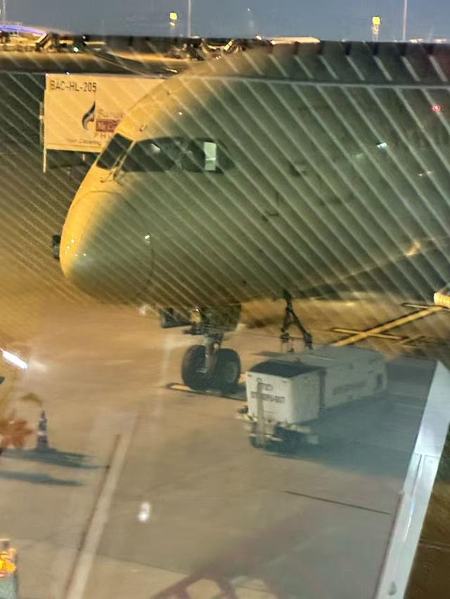 �ο��뿪ǰ�����˿ͻ���Ƭ�� �ܷ��߹�ͼ