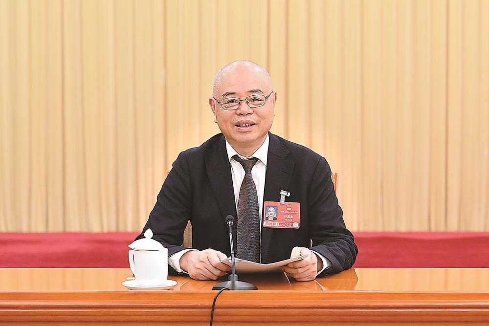 陈国鹰 本报记者 肖春道 摄