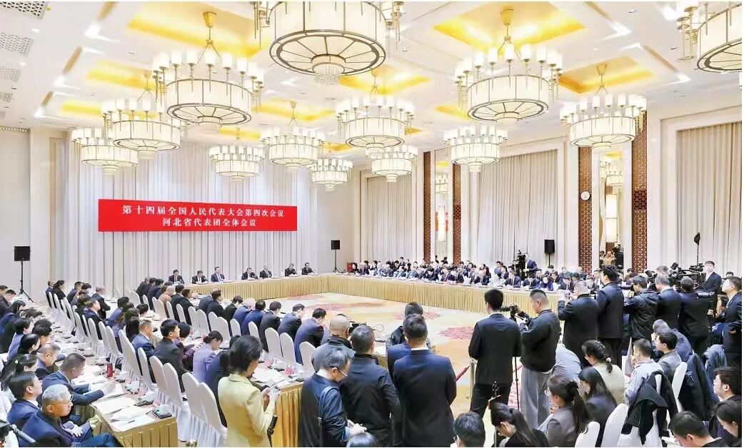 3月6日上午,出席十四届全国人大四次会议的河北省代表团举行开放团组活动。河北日报记者 霍艳恩 摄