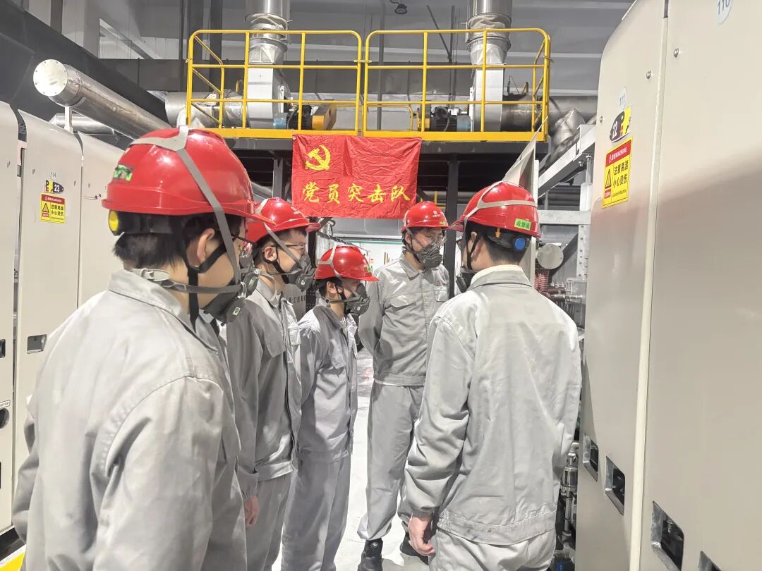 ��Զ����Դ��Ԫ���չ���ʦ�Ŷӵ��Բ�������