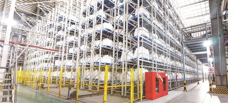 安达科技厂区一景。 (开阳县委宣传部供图)