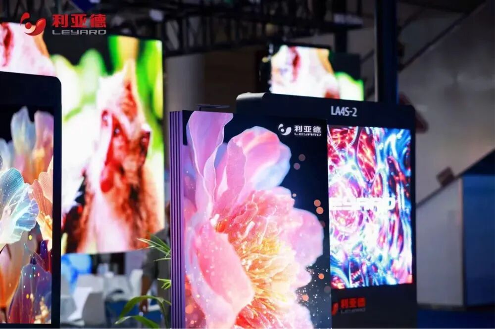 LA-2与NSO户外节能屏