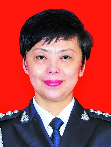 全国人大代表杨蓉、徐秋萍谈司法营造友好婚育环境——司法为盾护婚育 法治凝心守万家