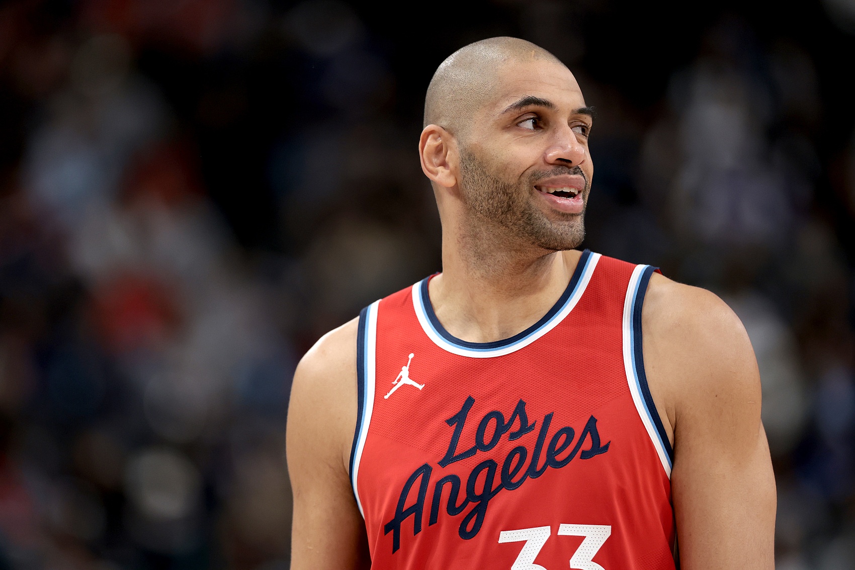 百步穿杨！巴图姆底角三分命中 生涯总三分数追平科比