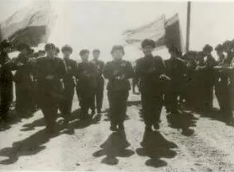 在四平，雷鋒受到官兵夾道歡迎  資料圖片