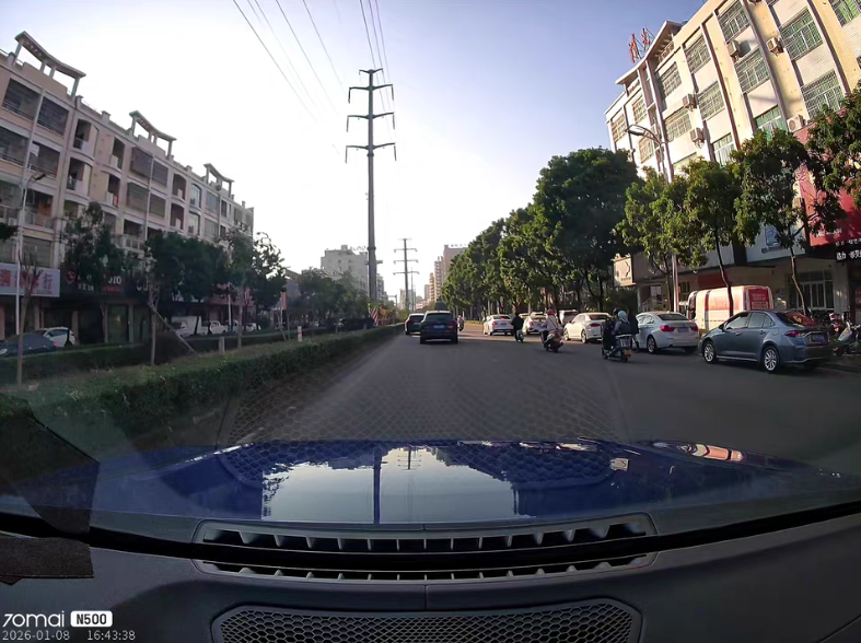 宝马X3、奥迪Q3车主看这里！专车专用隐藏式记录仪，颜值与安全兼得