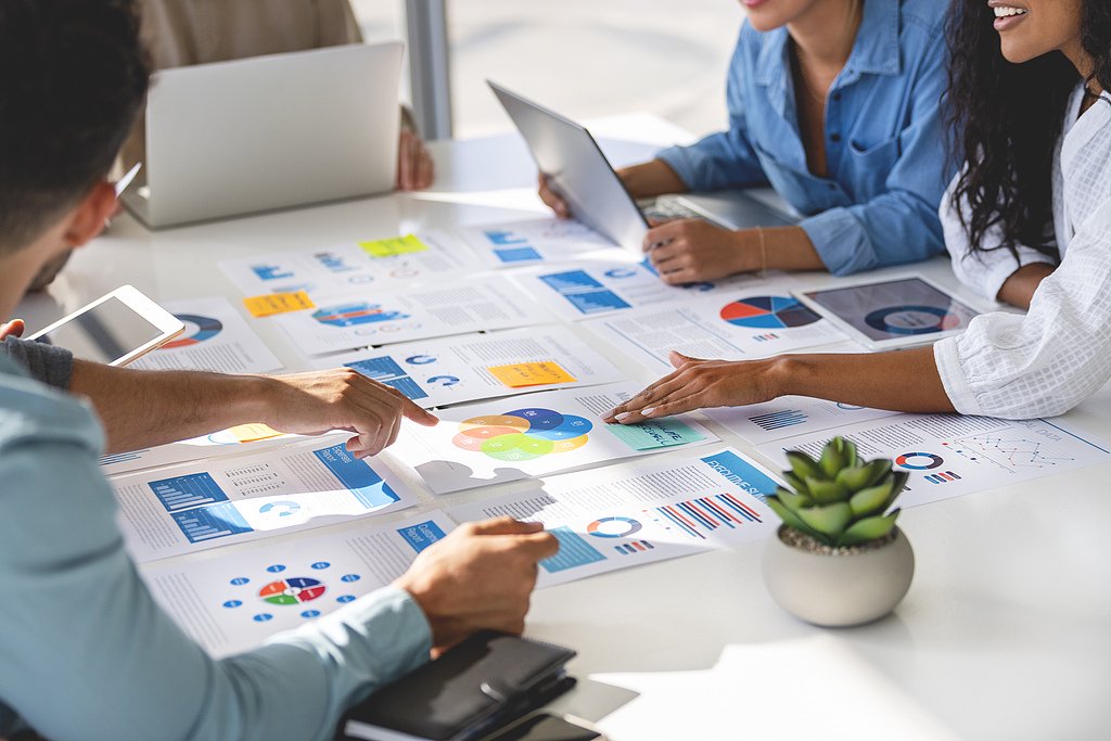 扫货MiniMax后，韩国投资者又盯上中国创新药ETF