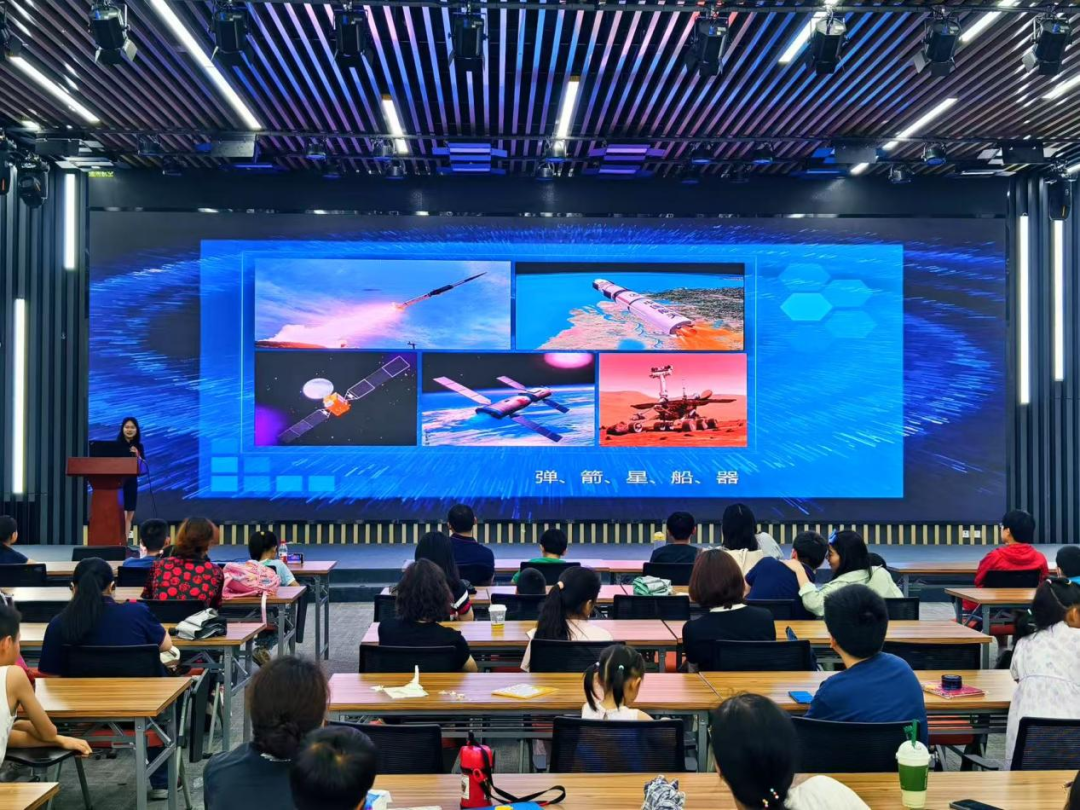 左右滑动查看更多图片