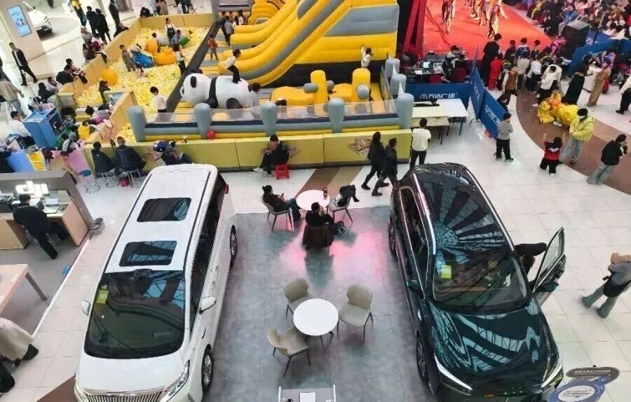 销量暴跌41%，比亚迪开年就被砍一刀