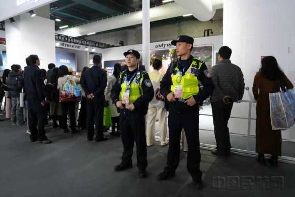（上海机场公安供图）